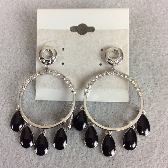 Sparkle Jewelry - NWT Pretty Circle Earrings